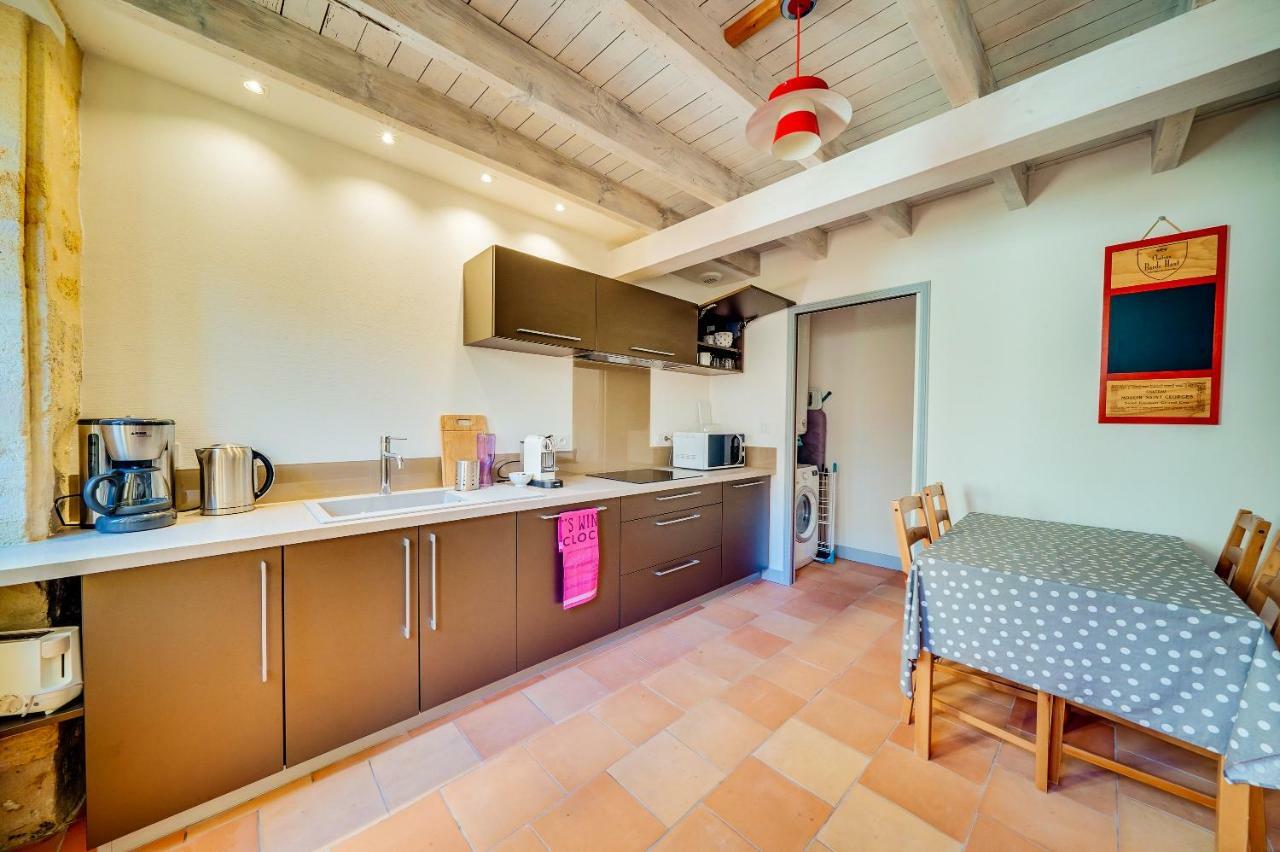 Logis Loiseau Avec Terrasse Apartment Saint-Emilion Bagian luar foto